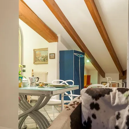 Casa Erica Apartment *